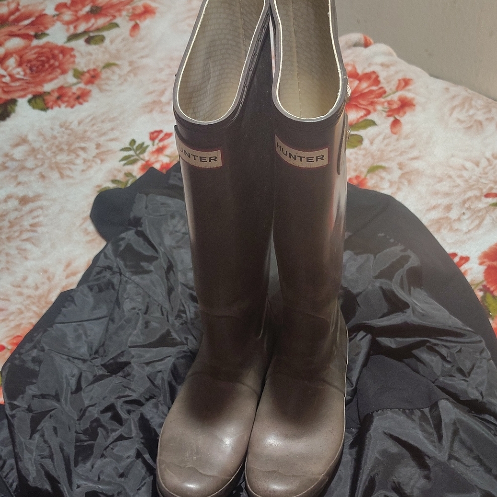 Hunter Women's Dark Green Rain Boots